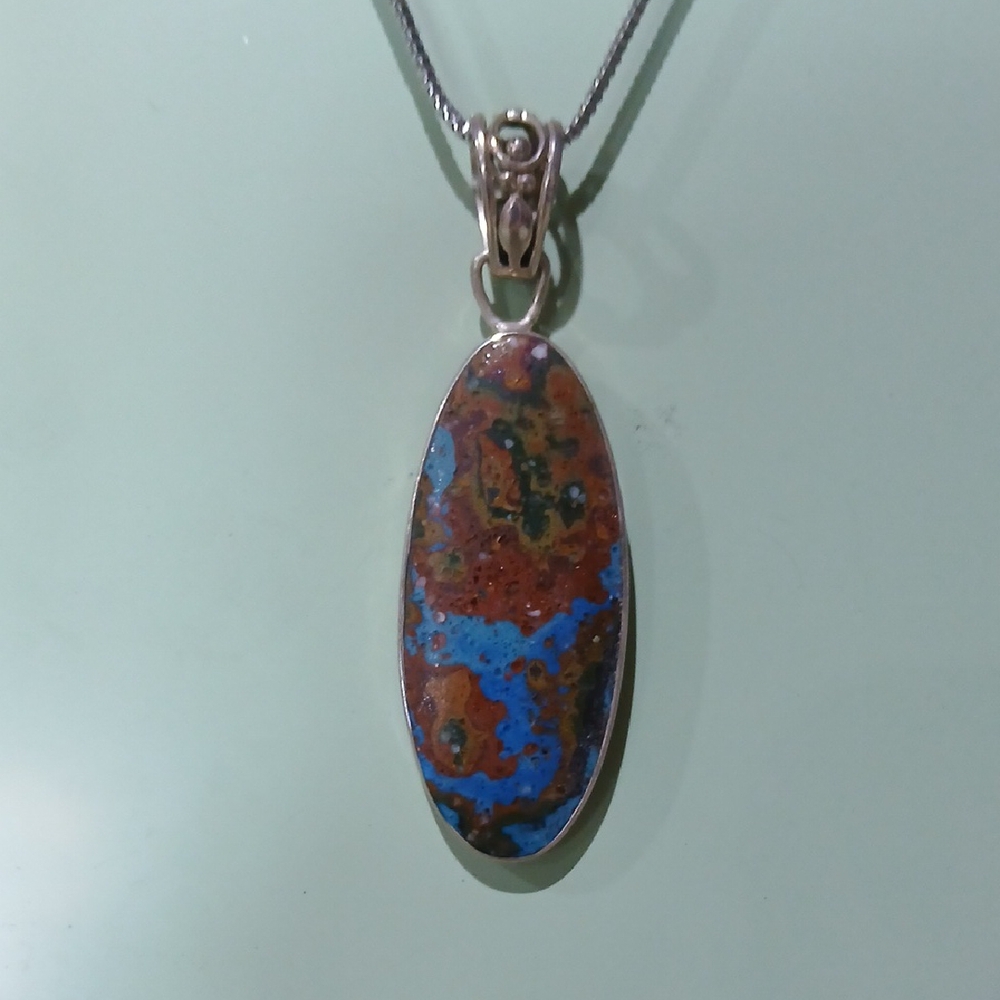 Sterling Silver Rainbow Casilica Pendant with Goddess Bail Boho Beauty 🌈✨